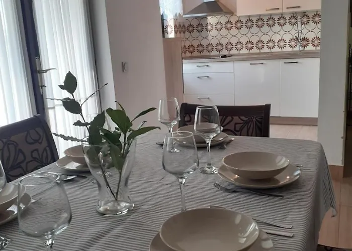 Apartment Renata *