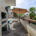 Renata شقة نجيفيش